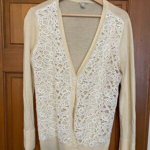 Lace Detail off white cardigan.